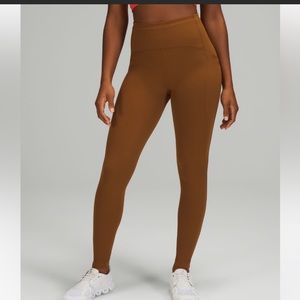 NWT Lululemon Swift speed High Rise Tight/Leggings 28” with side drop-in pockets